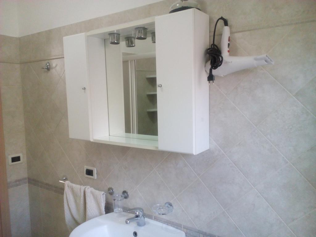Appartamento Vallone Petrara Reggio Calabria Camera foto
